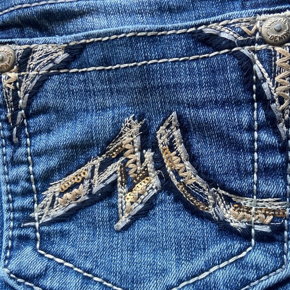 Miss Me Women's Blue Jeans - Picture 8 of 8